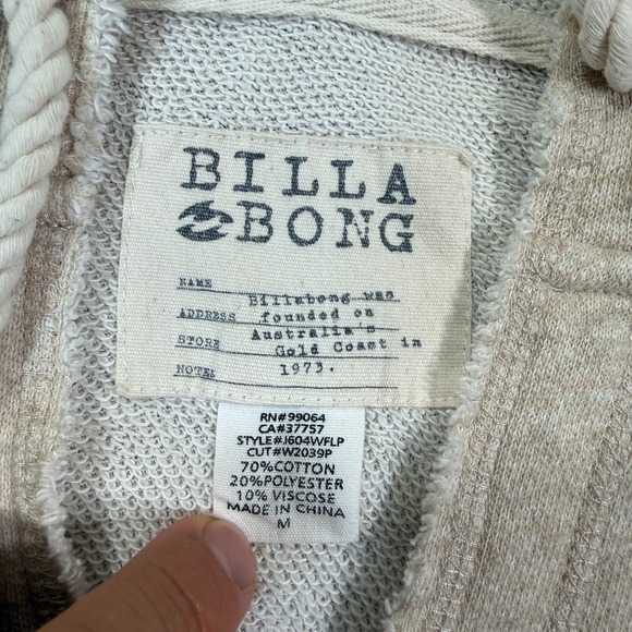 Billabong Hoodie Womens Medium‎ Beige California Love Bear Graphic Pullover - Picture 2 of 5
